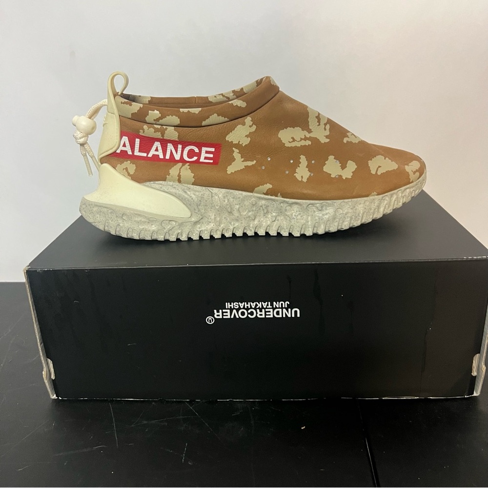 Nike Tan Camo Slip-On Sneakers with Red Accent